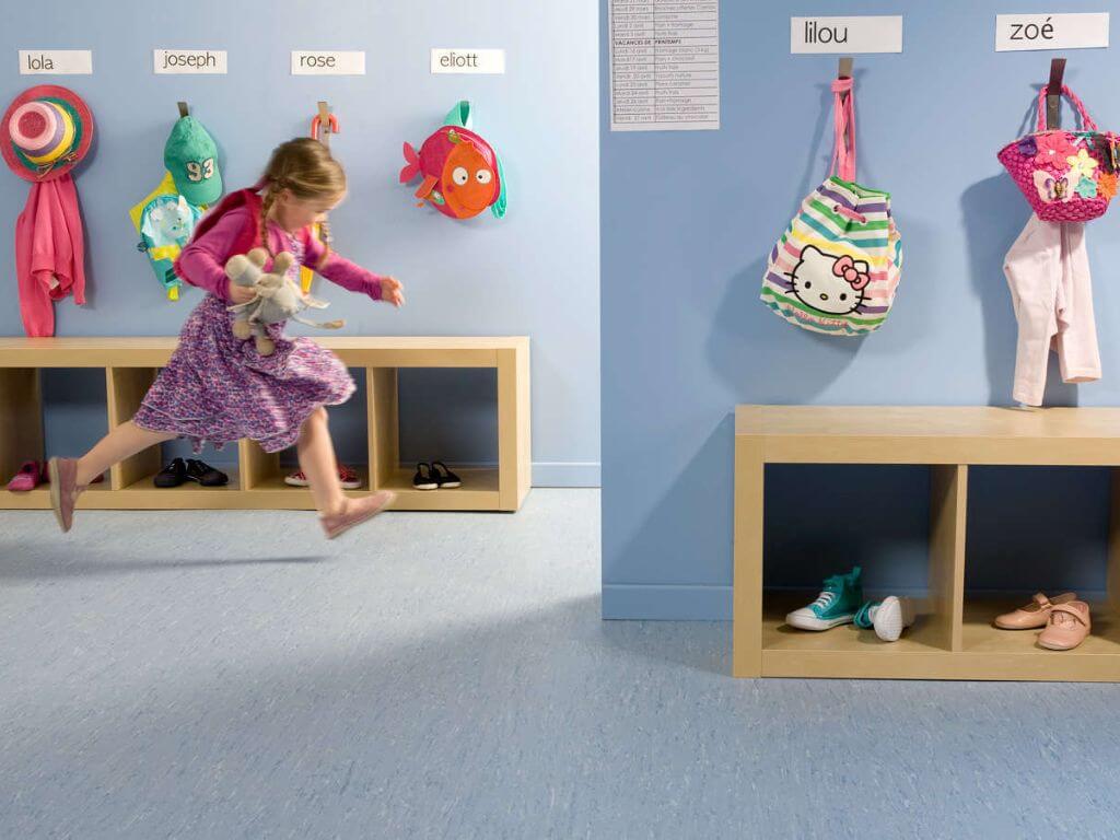 Vinyl Lantai Sekolah